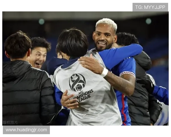 山东战海港阵容大调整彭啸强势顶替洛佩斯迎来关键首发震撼亮相战